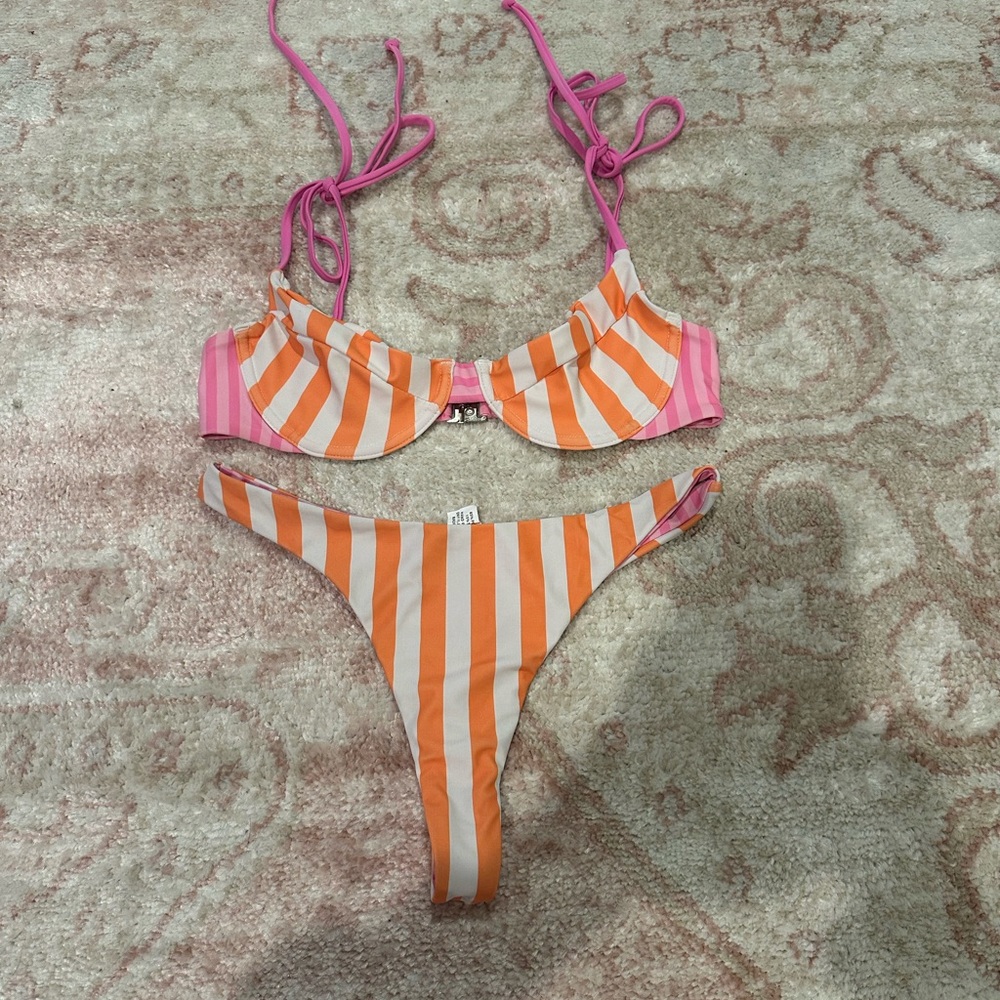 Jacks Surfboards 3 Piece Bikini Set